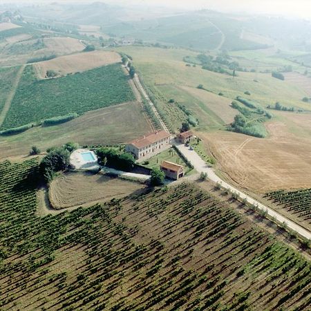 فيلا سيريتو غيديفي Tenuta Di Colle Alberti Agriturismo المظهر الخارجي الصورة