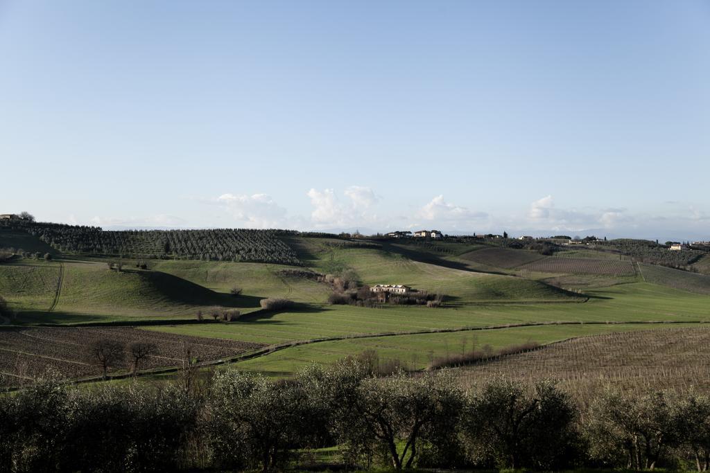فيلا سيريتو غيديفي Tenuta Di Colle Alberti Agriturismo المظهر الخارجي الصورة