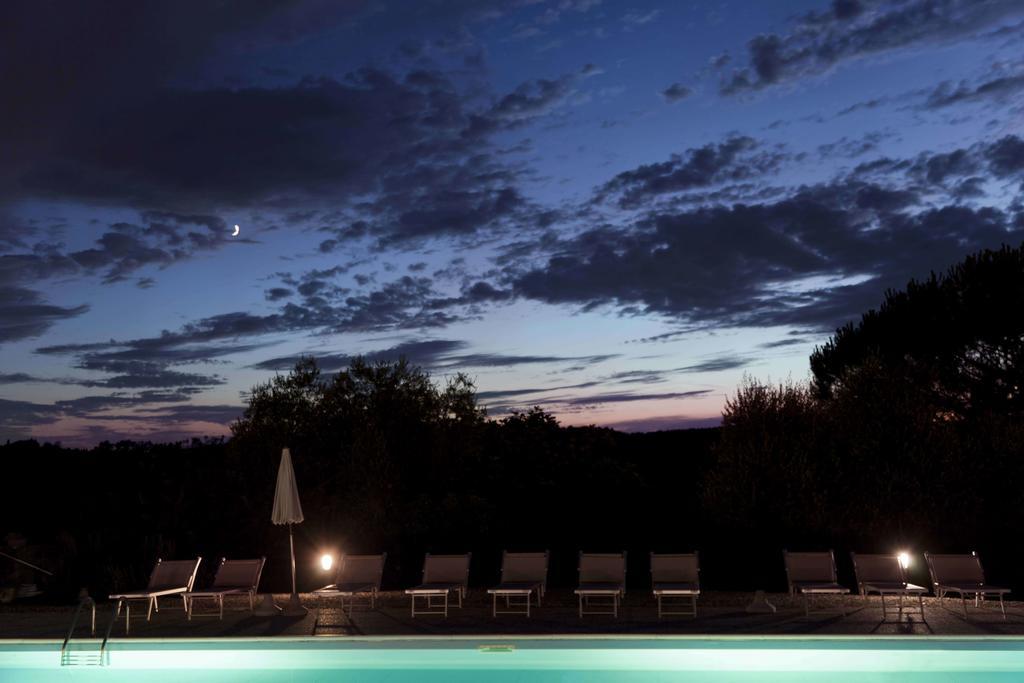 فيلا سيريتو غيديفي Tenuta Di Colle Alberti Agriturismo المظهر الخارجي الصورة